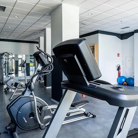 Abora With Pool, Gym And Free Parking شقة