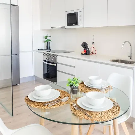 Apartamento Abora With Pool, Gym And Free Parking